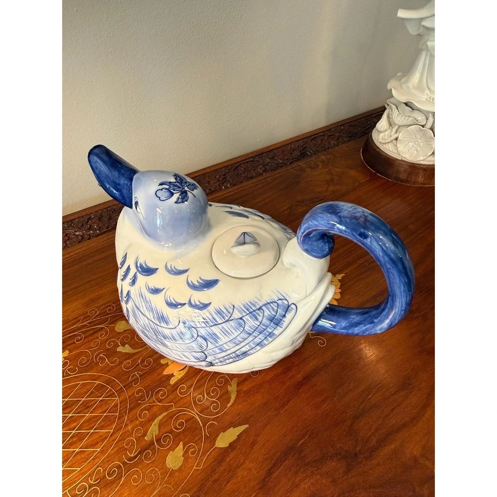 Vintage Blue & White Duck Teapot‎ | Bombay Company Chinoiserie